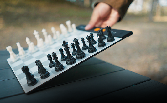 The Benefits of a Portable Chessboard for Busy Lifestyles