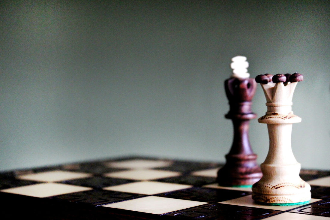 How to Respond After Losing Your Queen: Chess Strategies