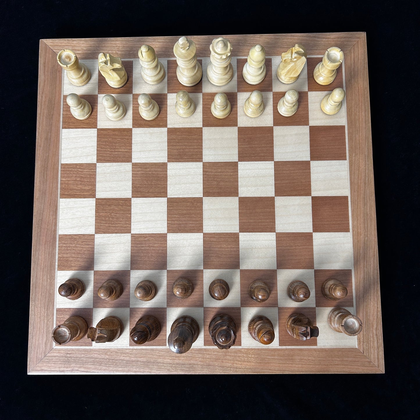 Chessnut Air/EVO Wooden Chess Pieces with felt base