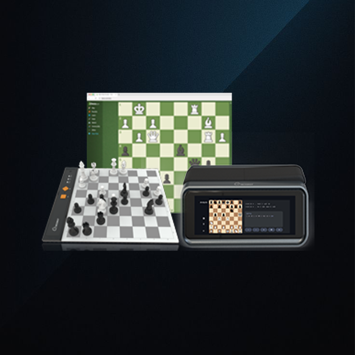 Chessnut Companion working wirelessly with a Chessnut smart chessboard