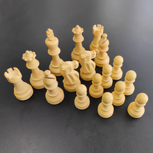 Chessnut Pro regular wooden chess pieces - king and queen detail view