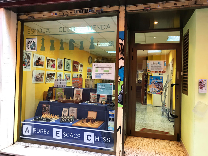 Authorized Chessnut retailers in Europe
